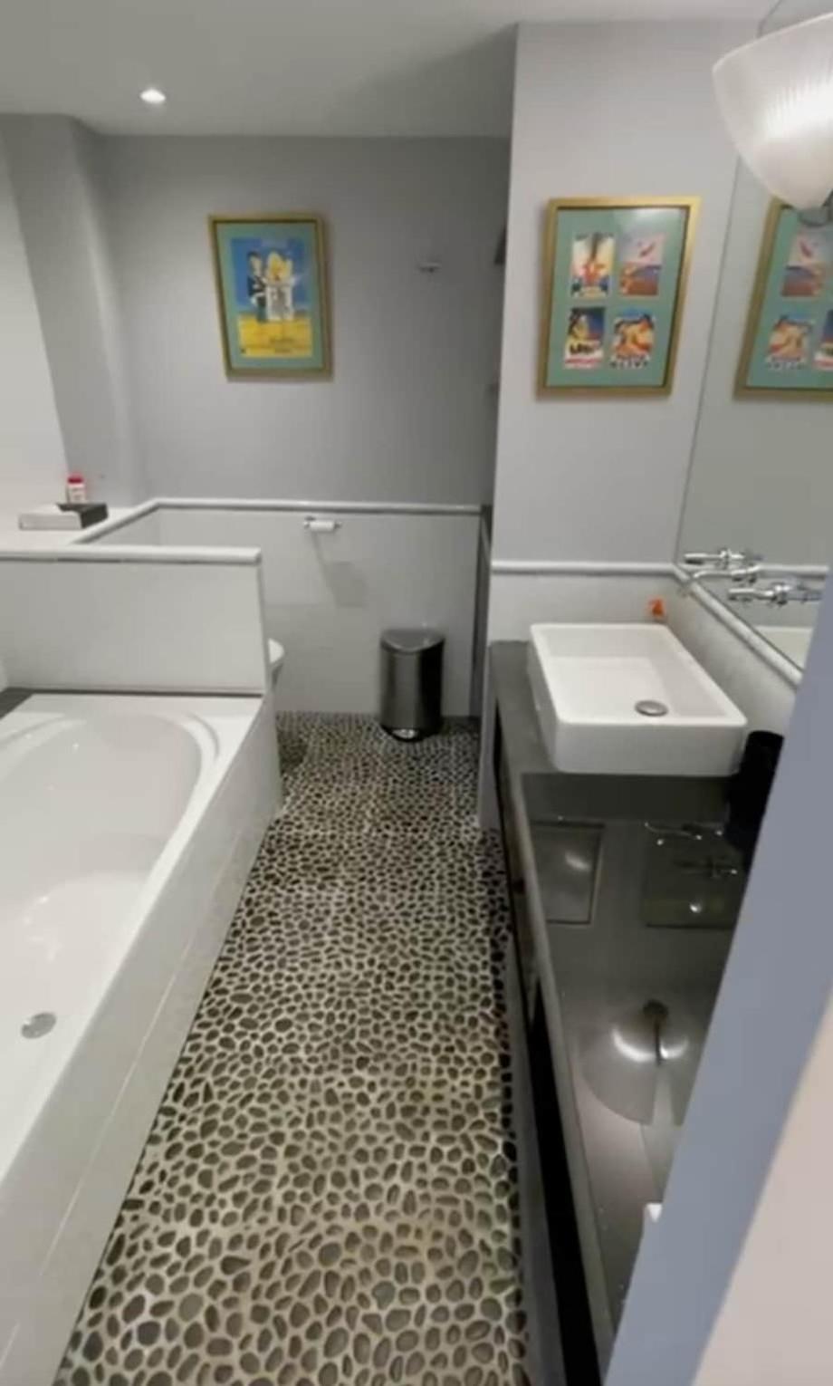 100 M2 Penthouse With 2 Suites, 80 M2 Terrace * Cannes