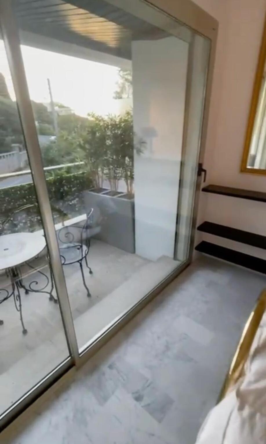 100 M2 Penthouse With 2 Suites, 80 M2 Terrace Appartamento